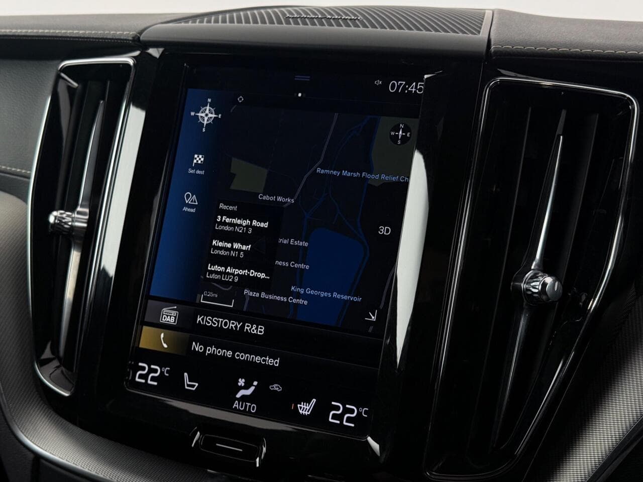 Volvo XC60 thumbnail Infotainment System