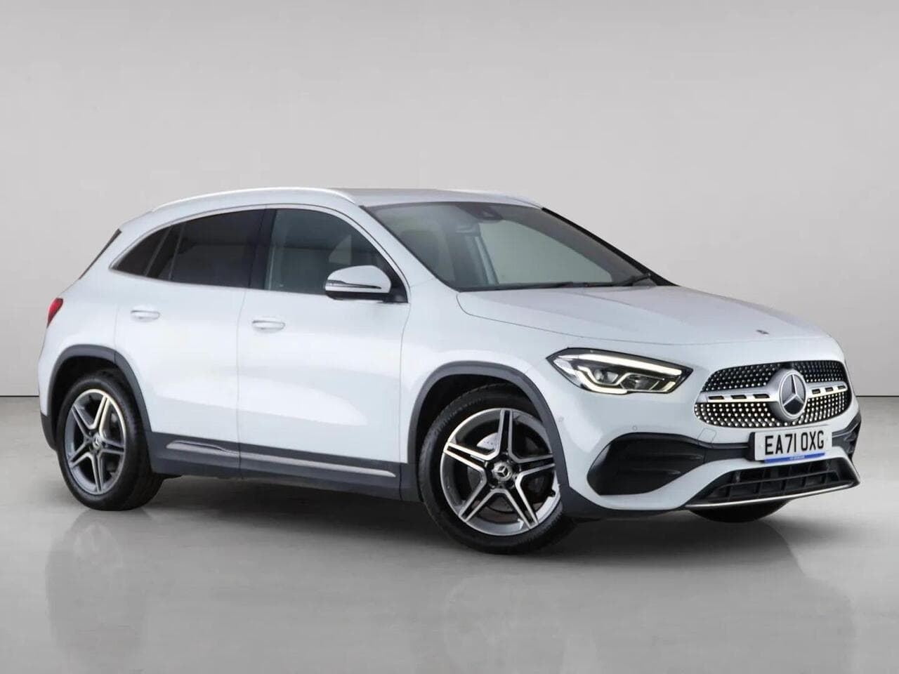 Mercedes-Benz GLA - Mercedes-Benz GLA 1.3 GLA180 AMG Line (Premium) 7G-DCT Euro 6 (s/s) 5dr