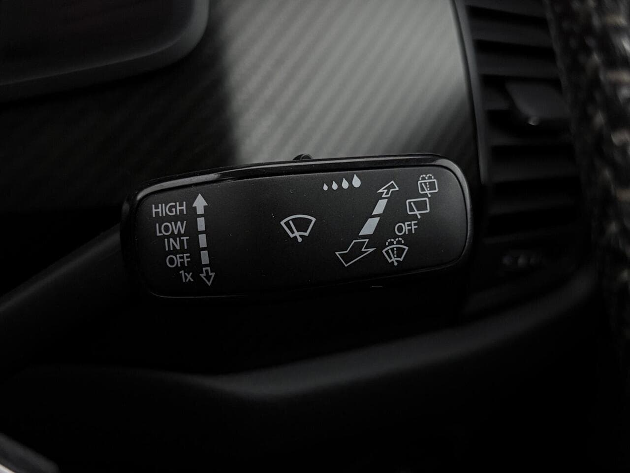Skoda Kodiaq thumbnail Misc Controls