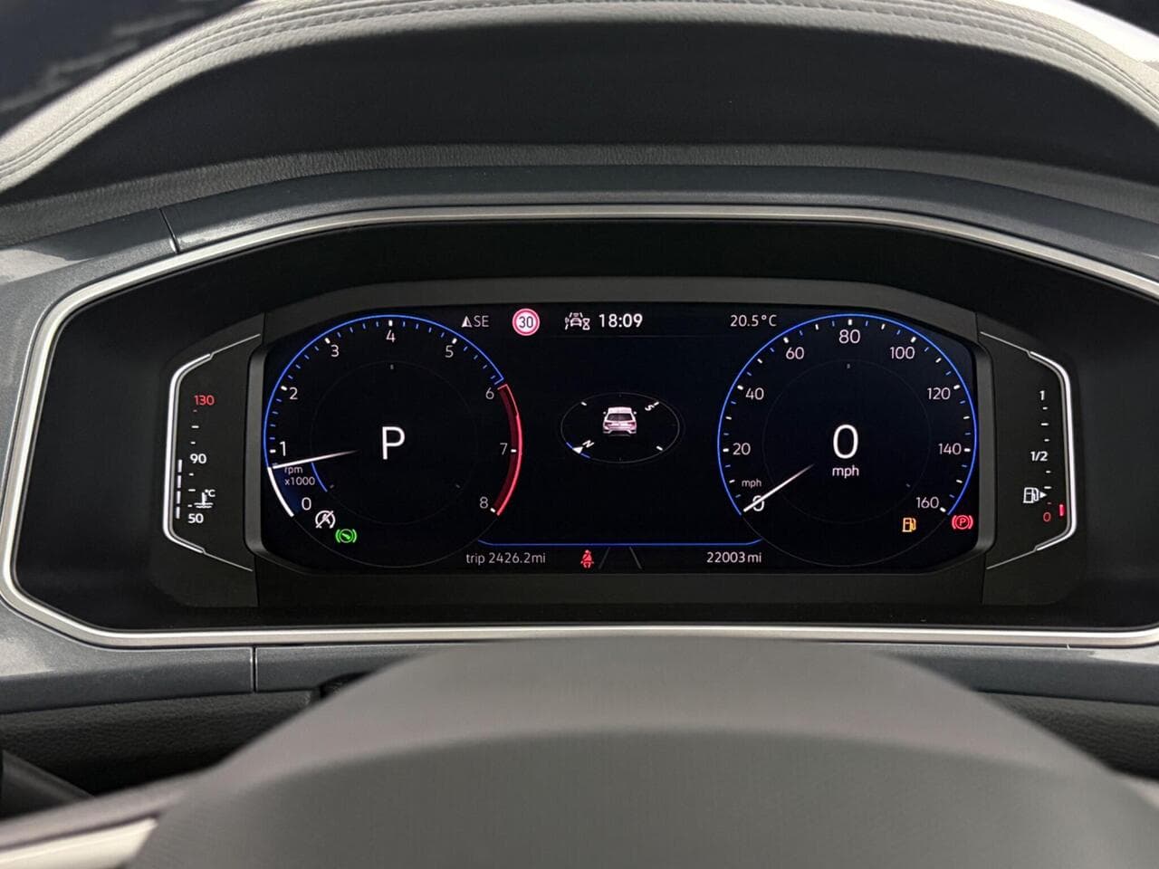 Volkswagen T-Roc thumbnail Driver Instruments