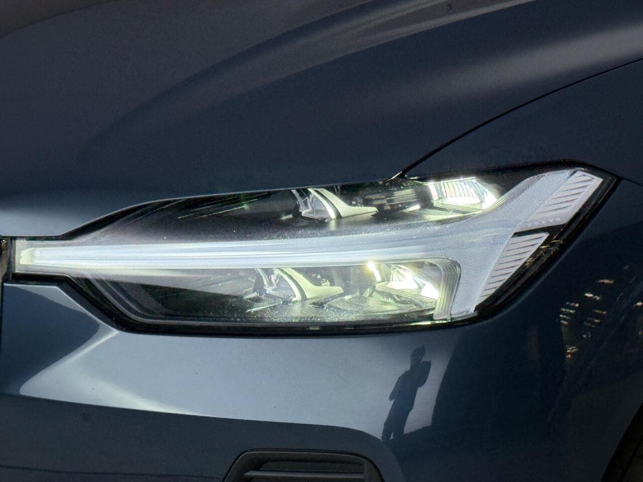Volvo XC60 thumbnail Lights Front