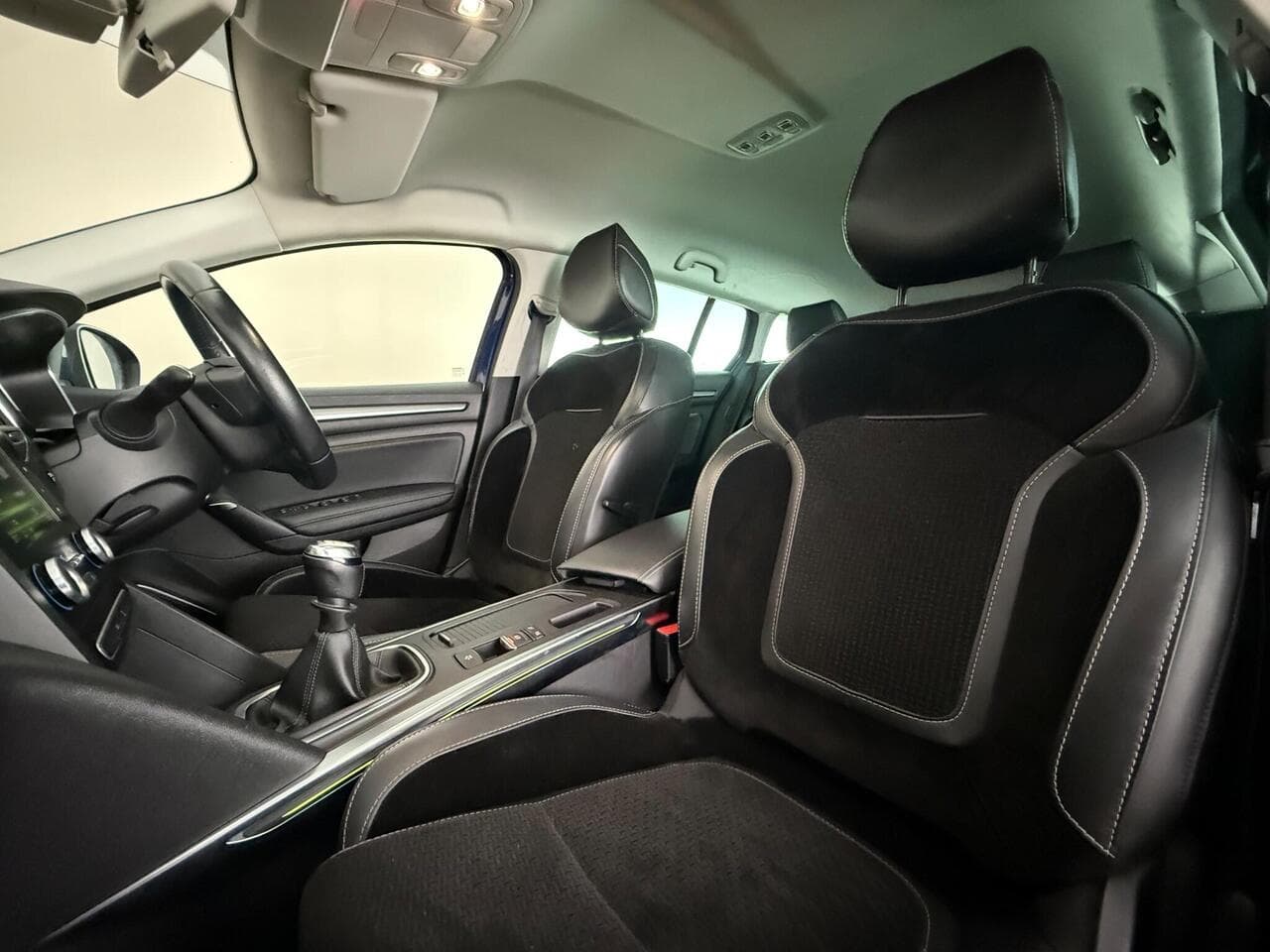 Renault Megane thumbnail Seat Front Passenger