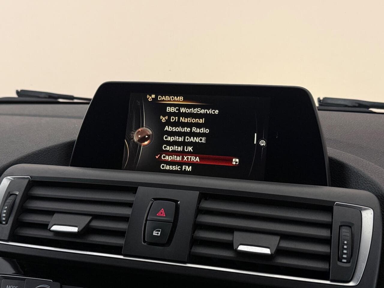 BMW 1 Series thumbnail Infotainment System