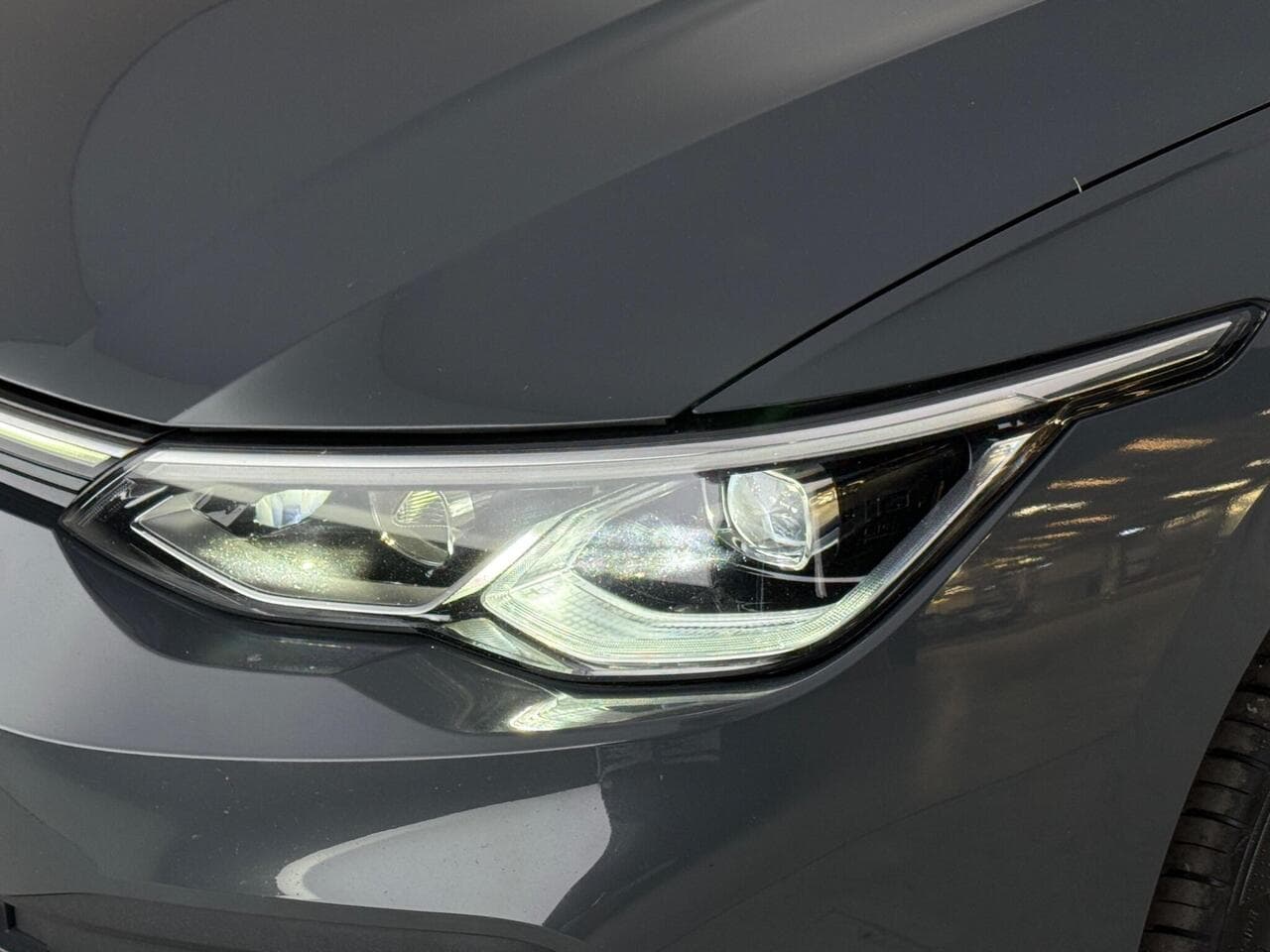 Volkswagen Golf thumbnail Lights Front
