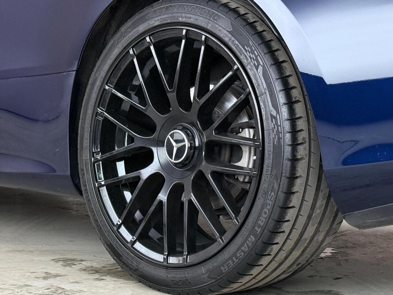 Mercedes-Benz E Class thumbnail Wheel