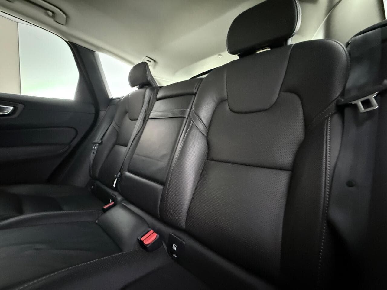 Volvo XC60 thumbnail Seats Rear