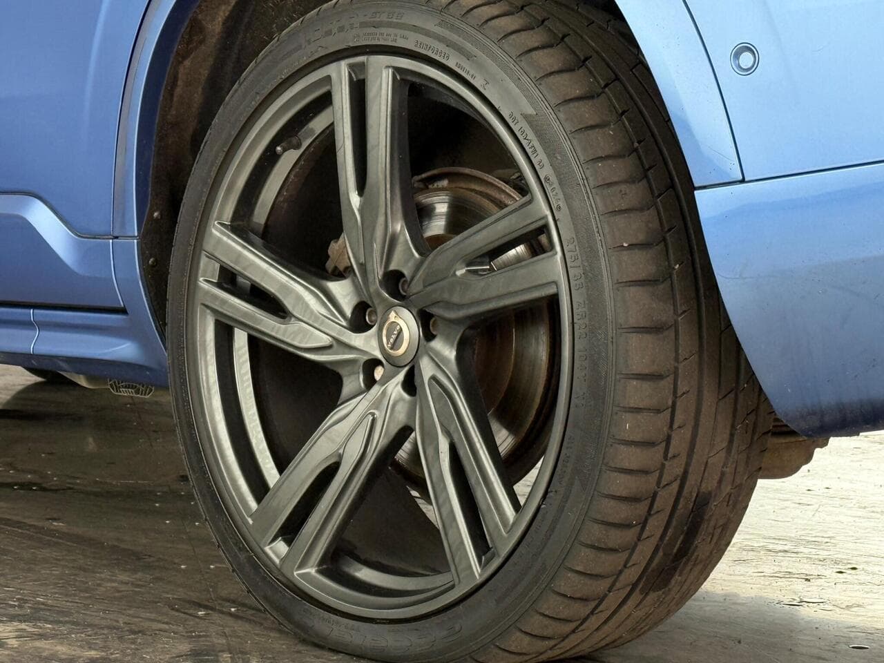 Volvo XC90 thumbnail Wheel