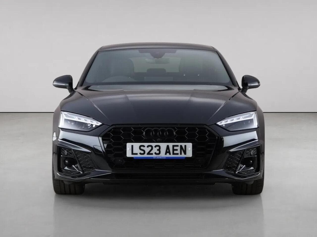 Audi A5 thumbnail Front