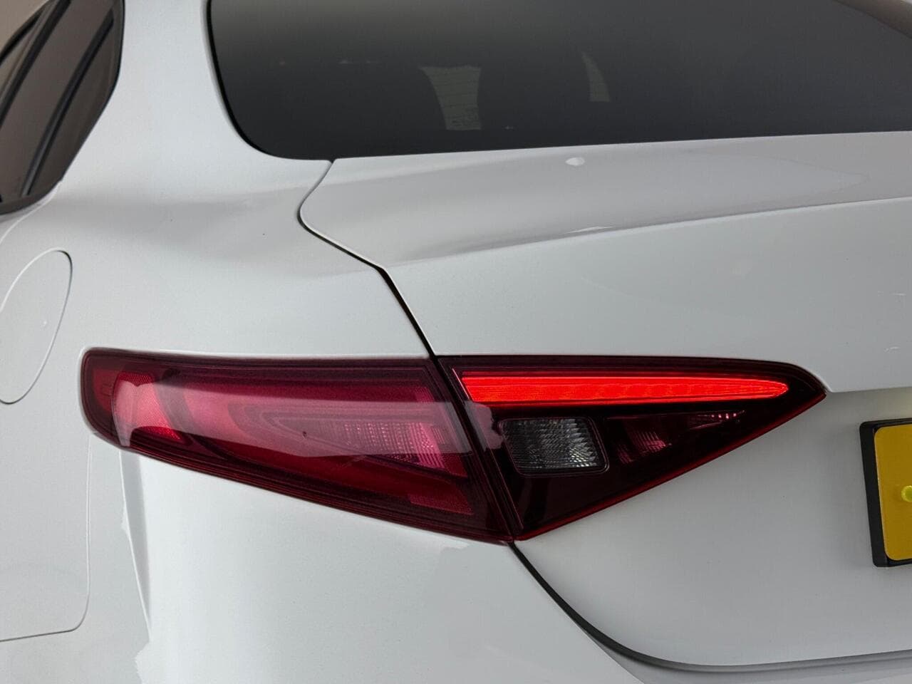 Alfa Romeo Giulia thumbnail Lights Rear