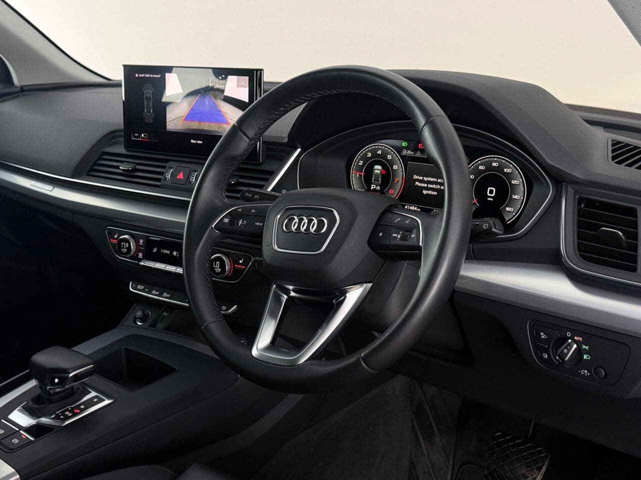 Audi Q5 thumbnail Inconclusive