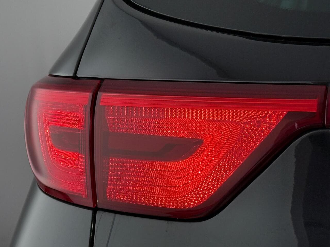 Kia Sportage thumbnail Lights Rear