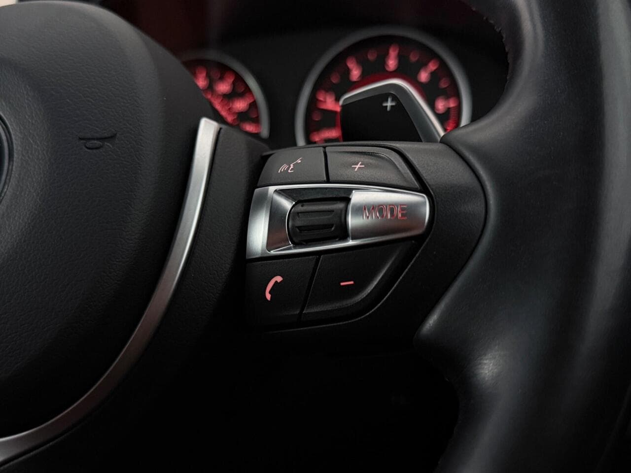 BMW 3 Series Gran Turismo thumbnail Misc Controls
