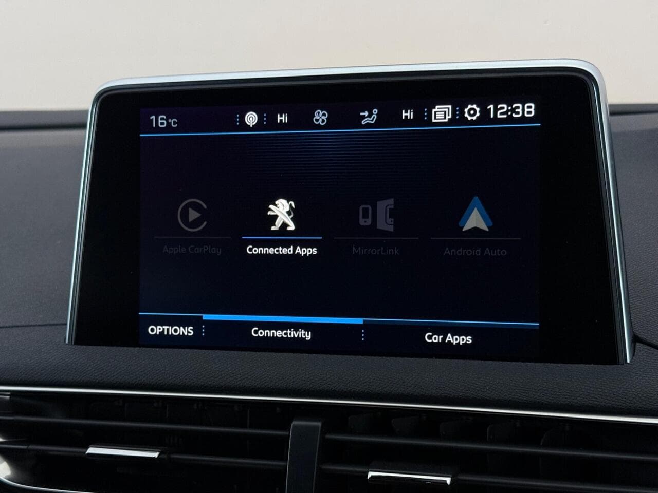 Peugeot 3008 thumbnail Infotainment System
