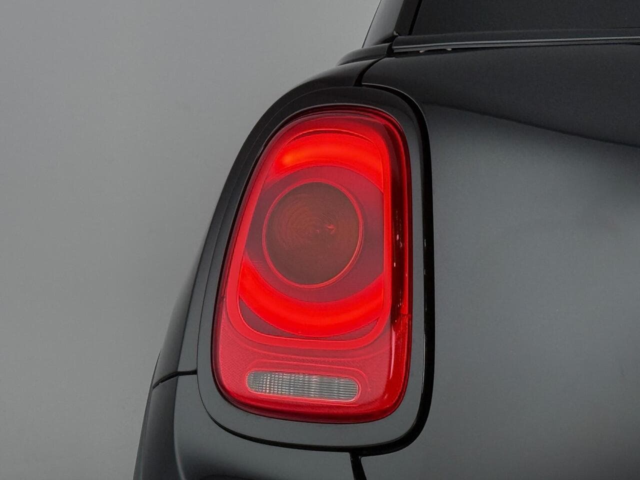 MINI Hatch thumbnail Lights Rear