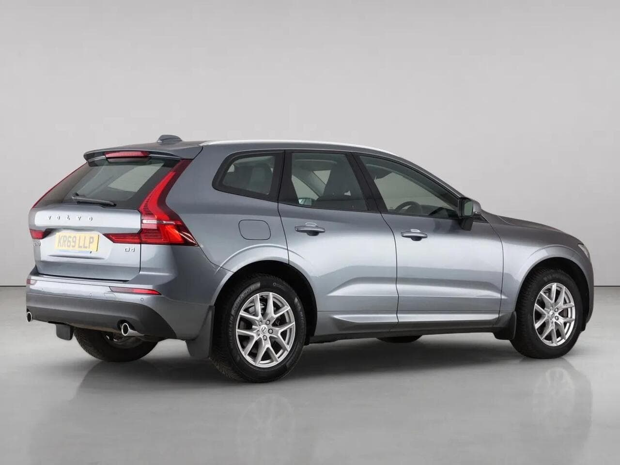Volvo XC60 thumbnail Rear Right