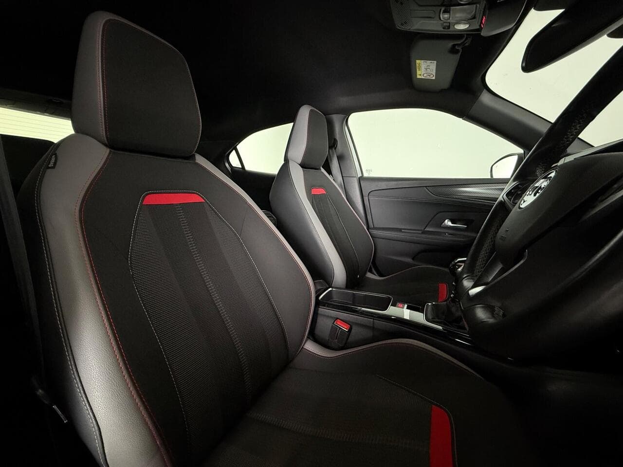 Vauxhall Mokka thumbnail Seat Driver