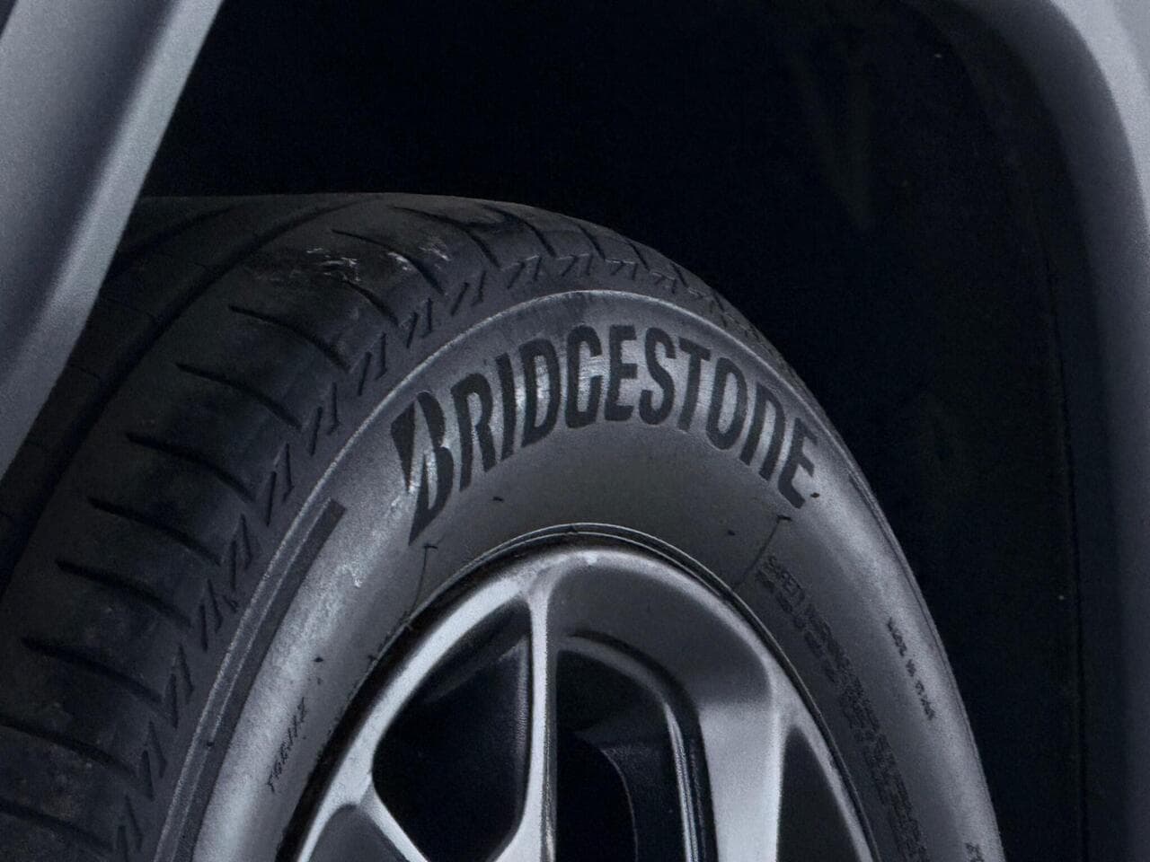 Jeep Compass thumbnail Tyre Tread