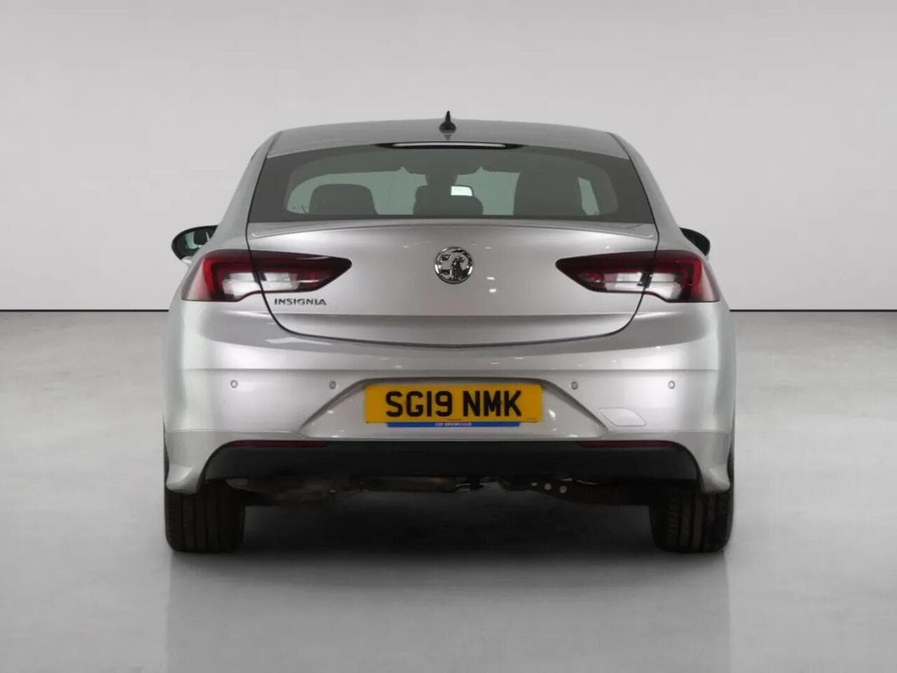 Vauxhall Insignia thumbnail Rear