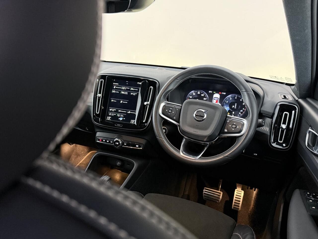 Volvo XC40 thumbnail Interior Front