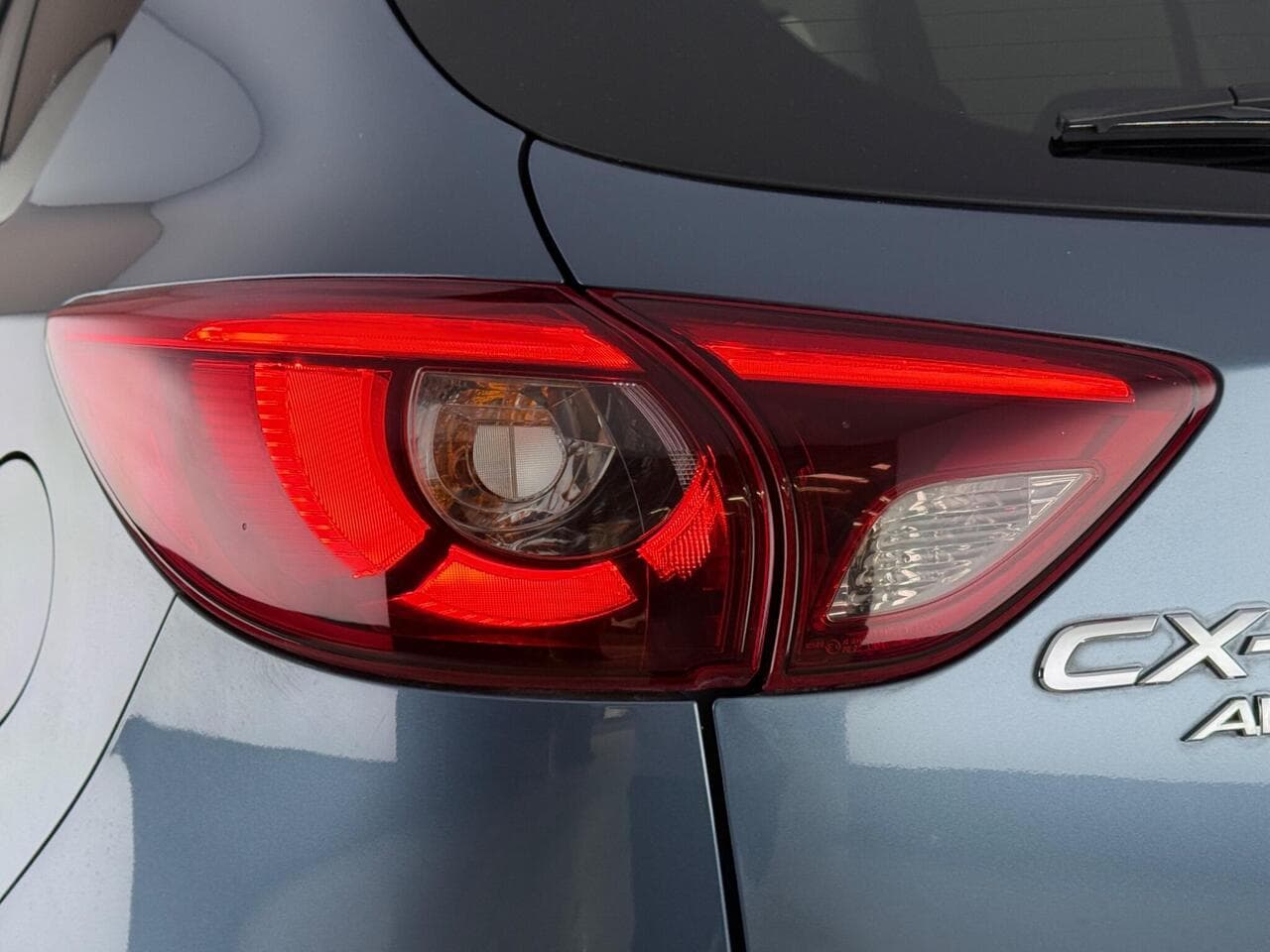 Mazda CX-5 thumbnail Lights Rear