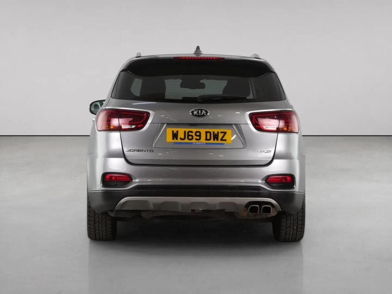 Kia Sorento thumbnail Rear