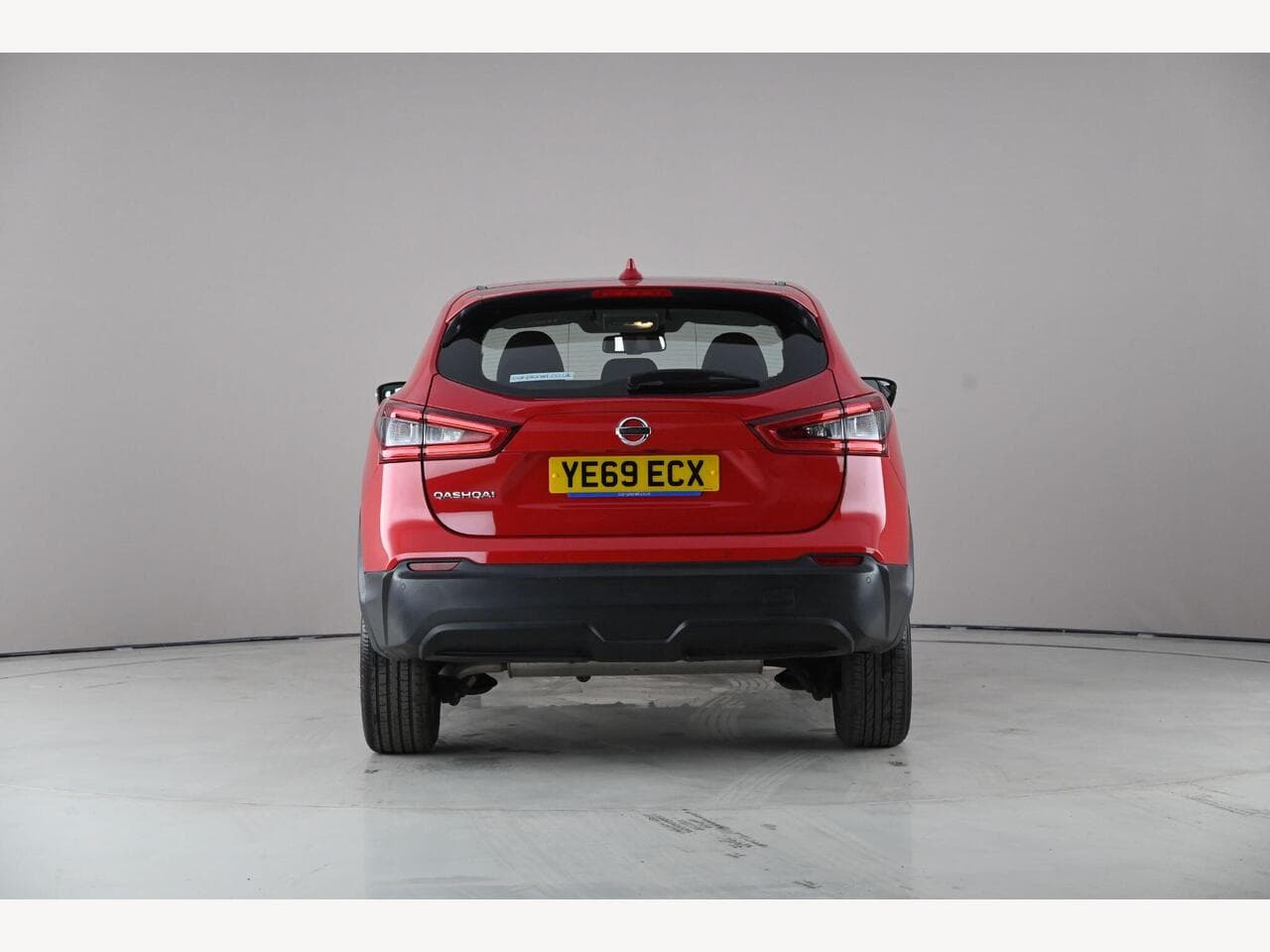 Nissan Qashqai thumbnail Rear