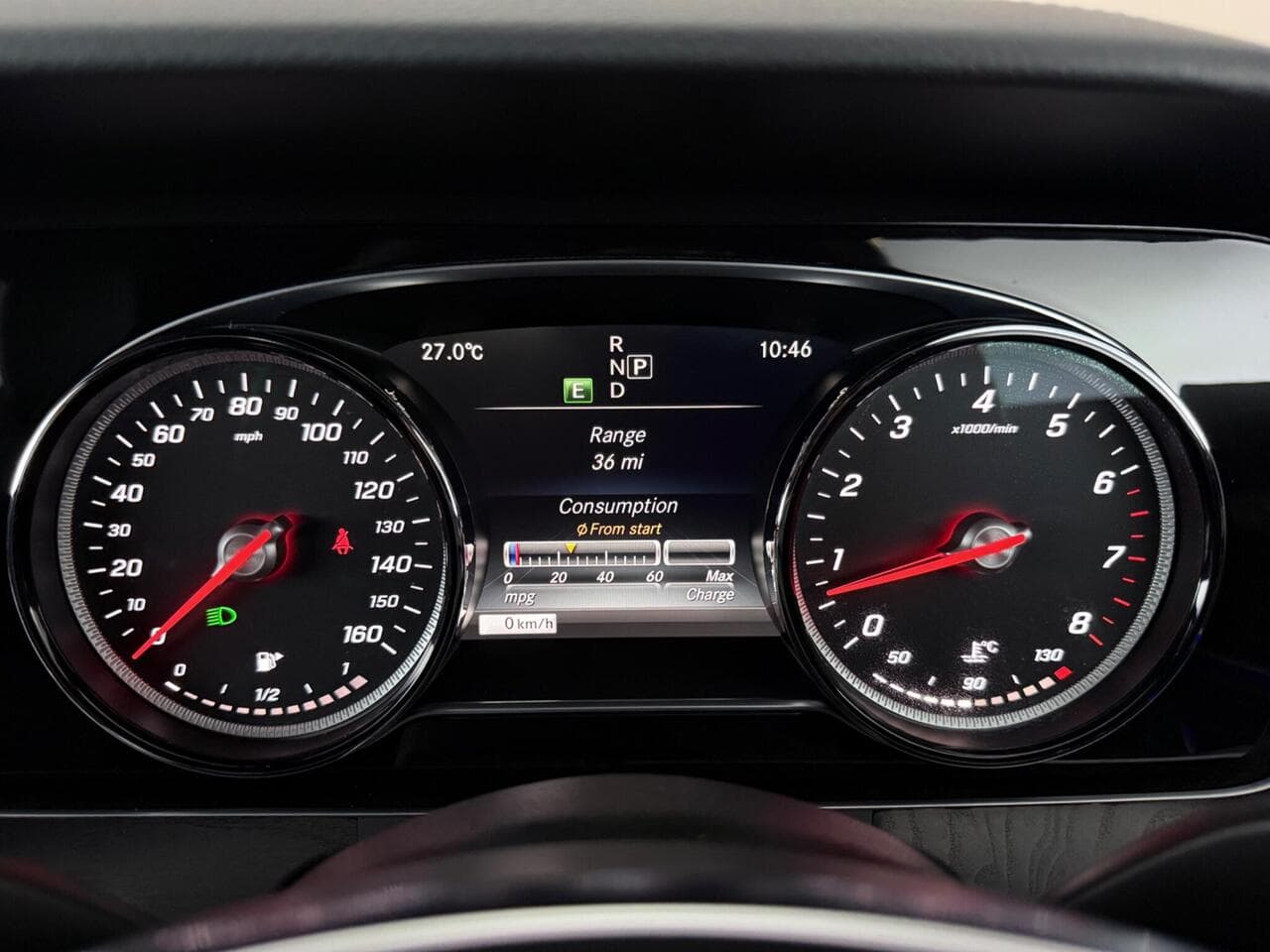 Mercedes-Benz E Class thumbnail Driver Instruments