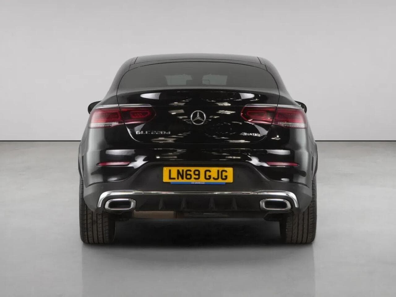 Mercedes-Benz GLC thumbnail Rear