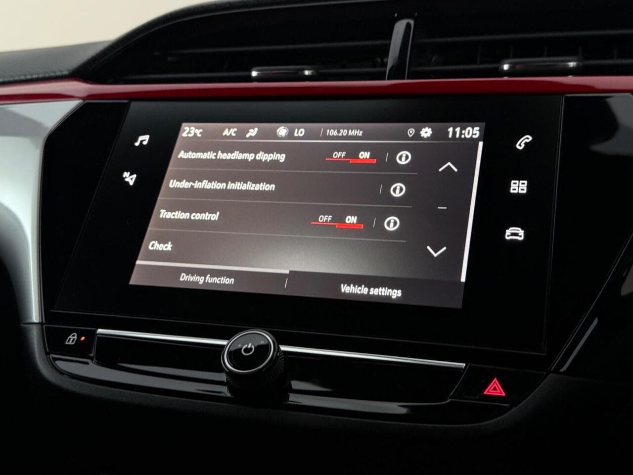 Vauxhall Corsa thumbnail Infotainment System