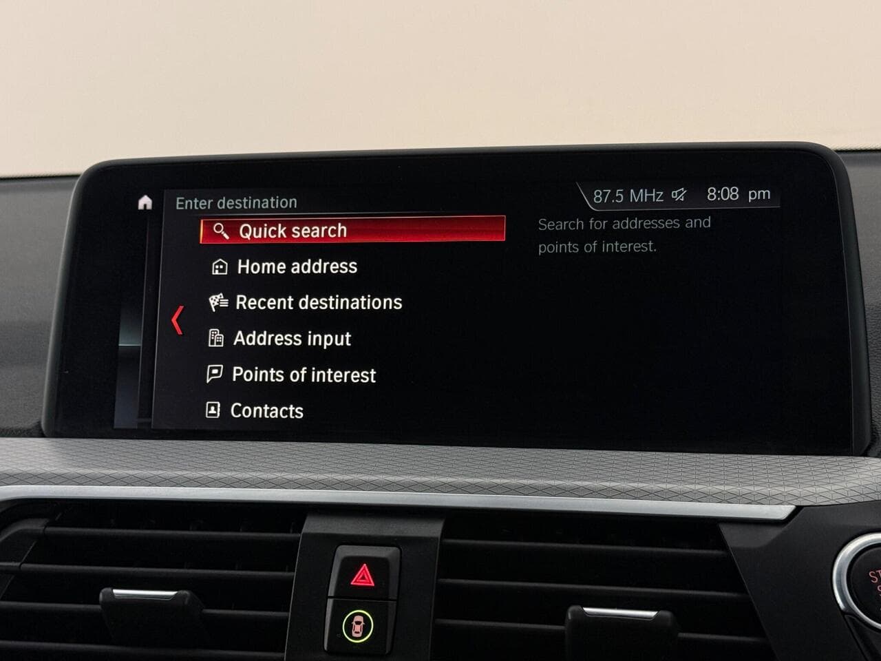 BMW X3 thumbnail Infotainment System