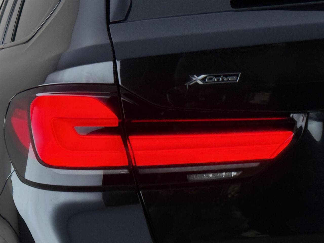 BMW 5 Series thumbnail Lights Rear