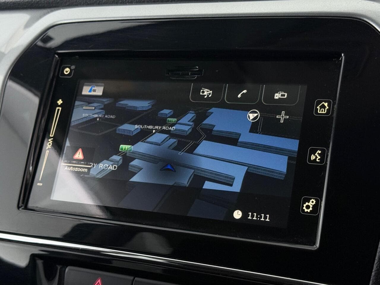 Suzuki Vitara thumbnail Infotainment System