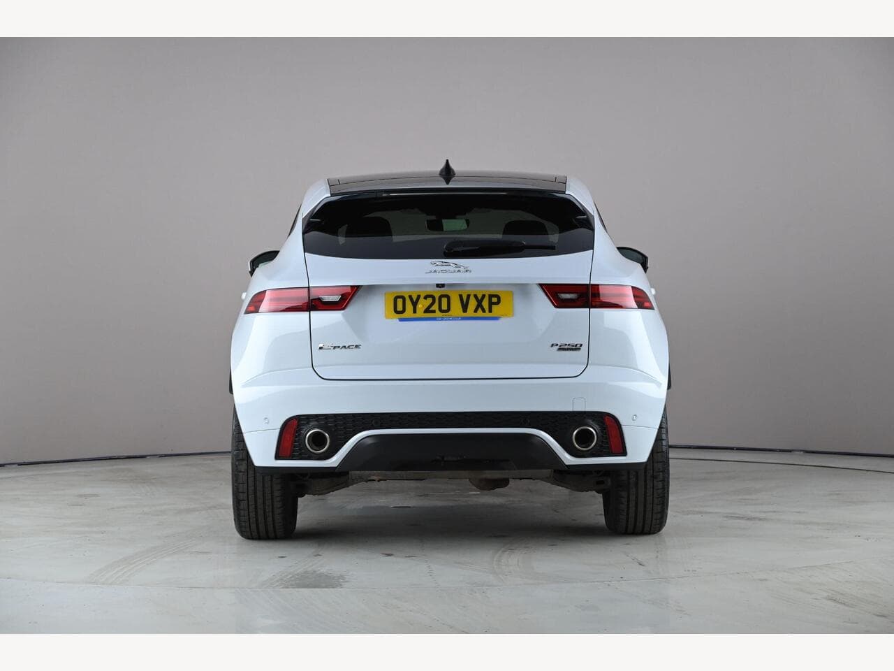 Jaguar E-PACE thumbnail Rear