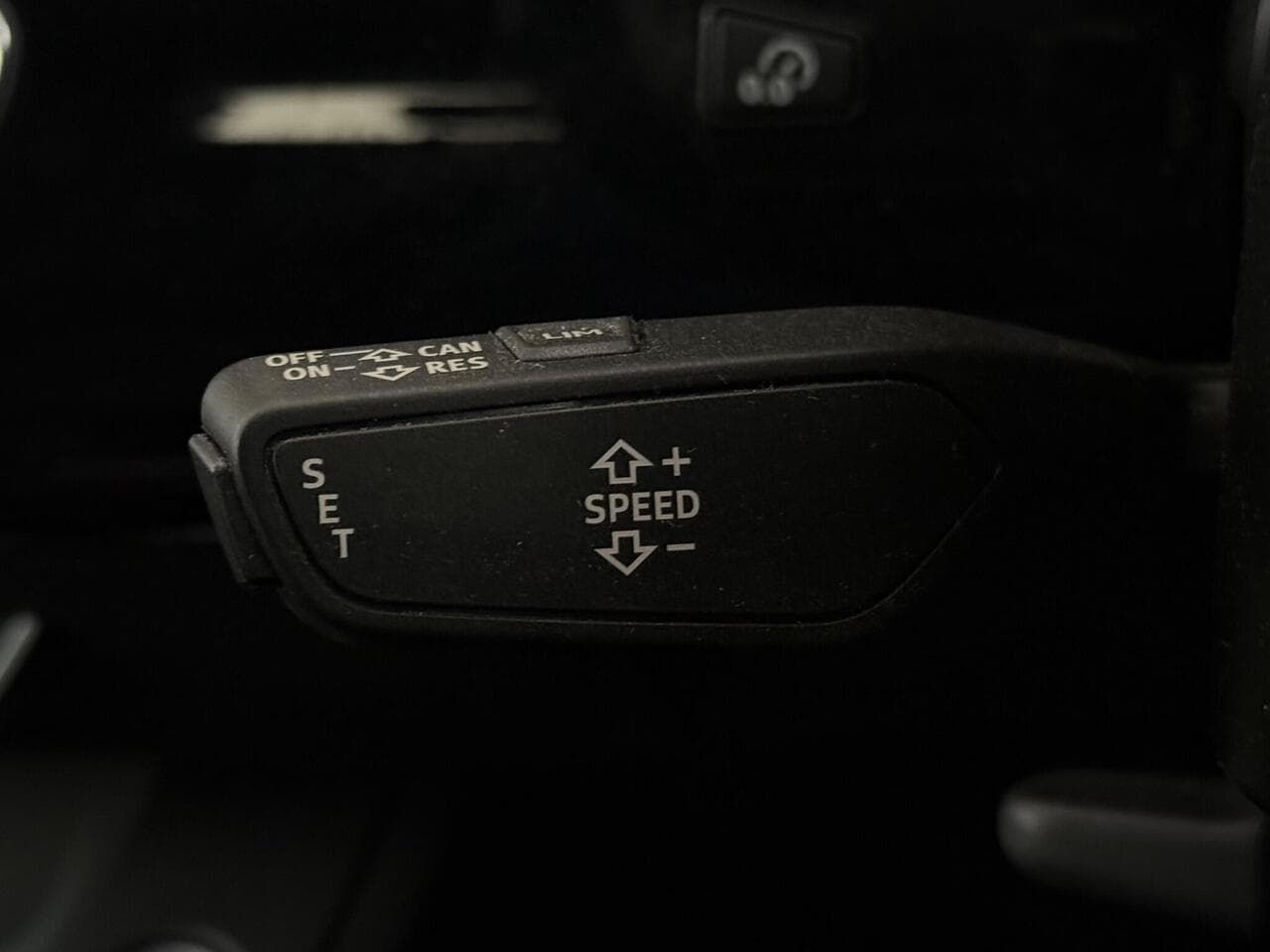 Audi A4 Avant thumbnail Misc Controls