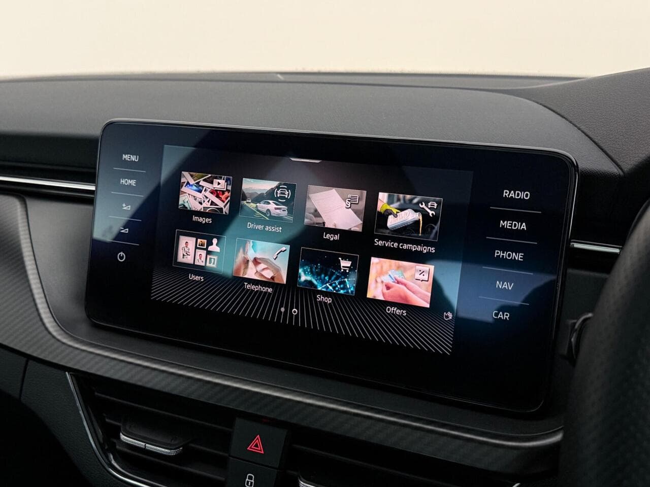 Skoda Kamiq thumbnail Infotainment System
