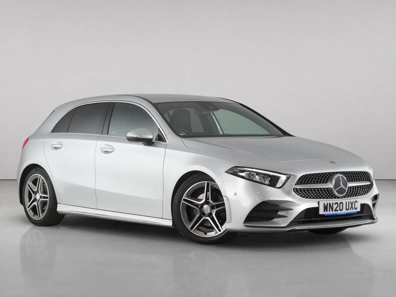 Mercedes-Benz A Class - Mercedes-Benz A Class 1.5 A180d AMG Line (Executive) Hatchback 5dr Diesel 7G-DCT Euro 6 (s/s) (116 ps)