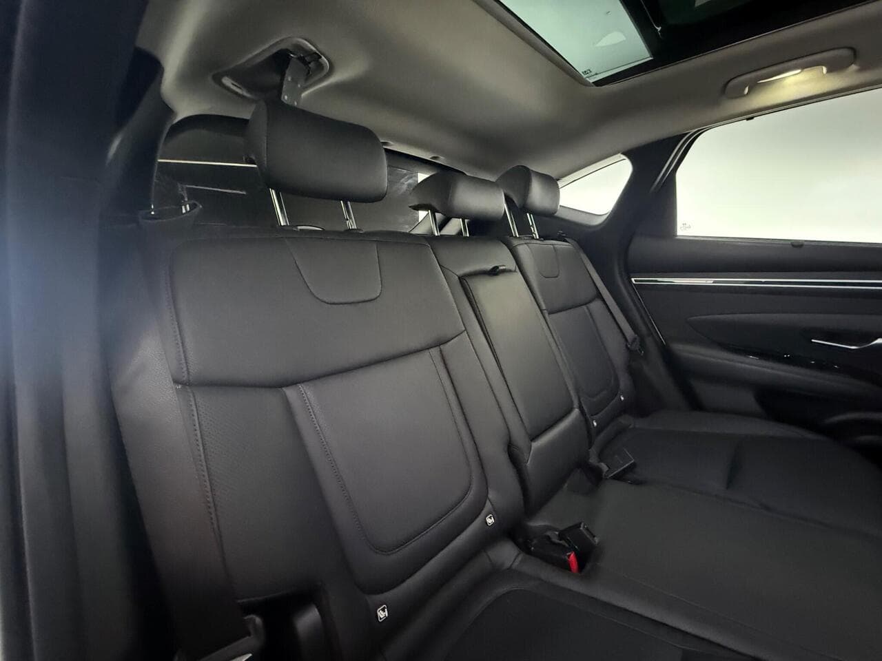 Hyundai TUCSON thumbnail Seats Rear