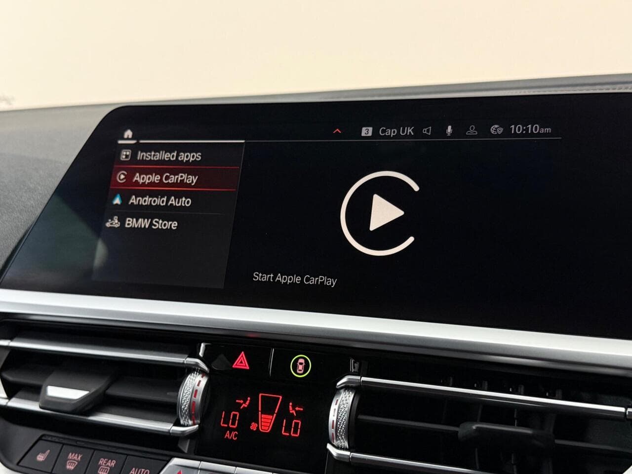 BMW 3 Series thumbnail Infotainment System