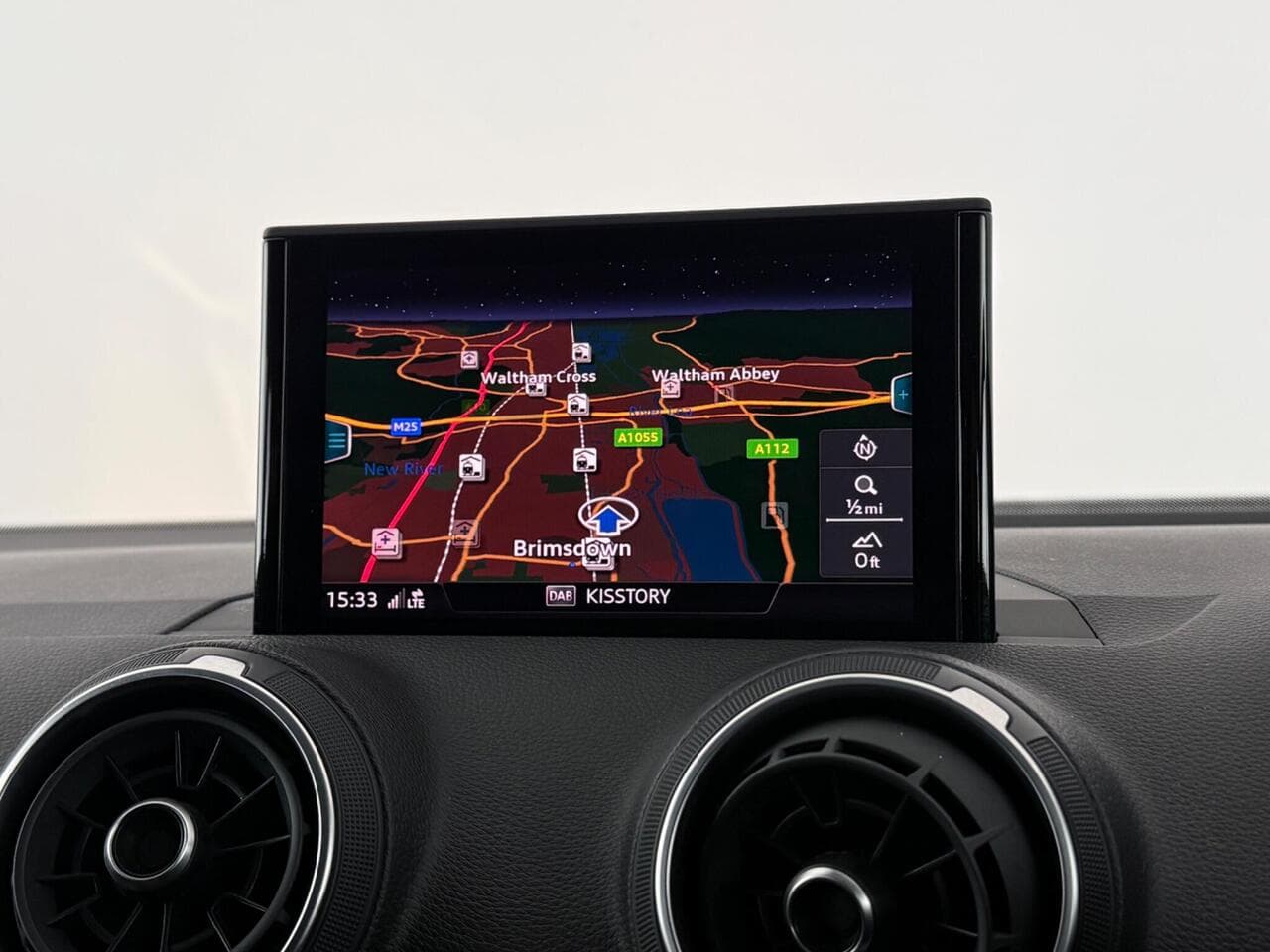 Audi Q2 thumbnail Infotainment System