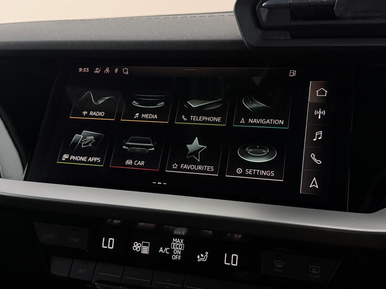 Audi A3 thumbnail Infotainment System