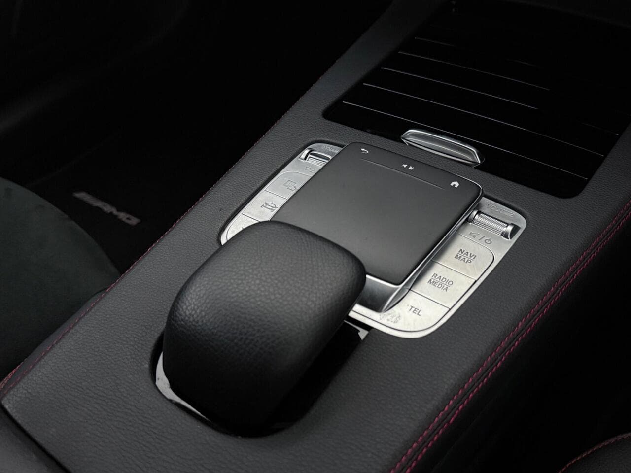 Mercedes-Benz CLA thumbnail Misc Controls