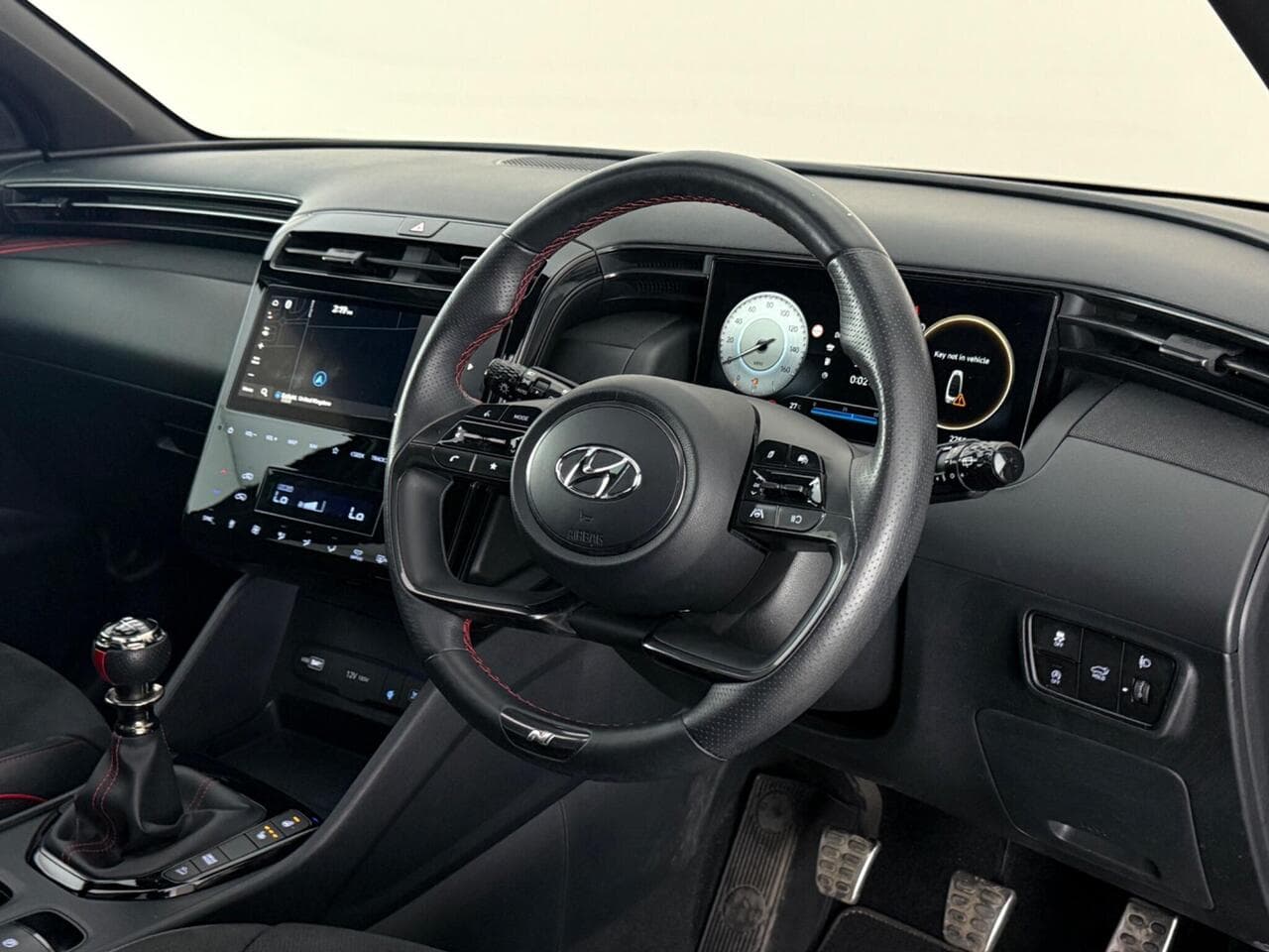 Hyundai TUCSON thumbnail Steering Wheel