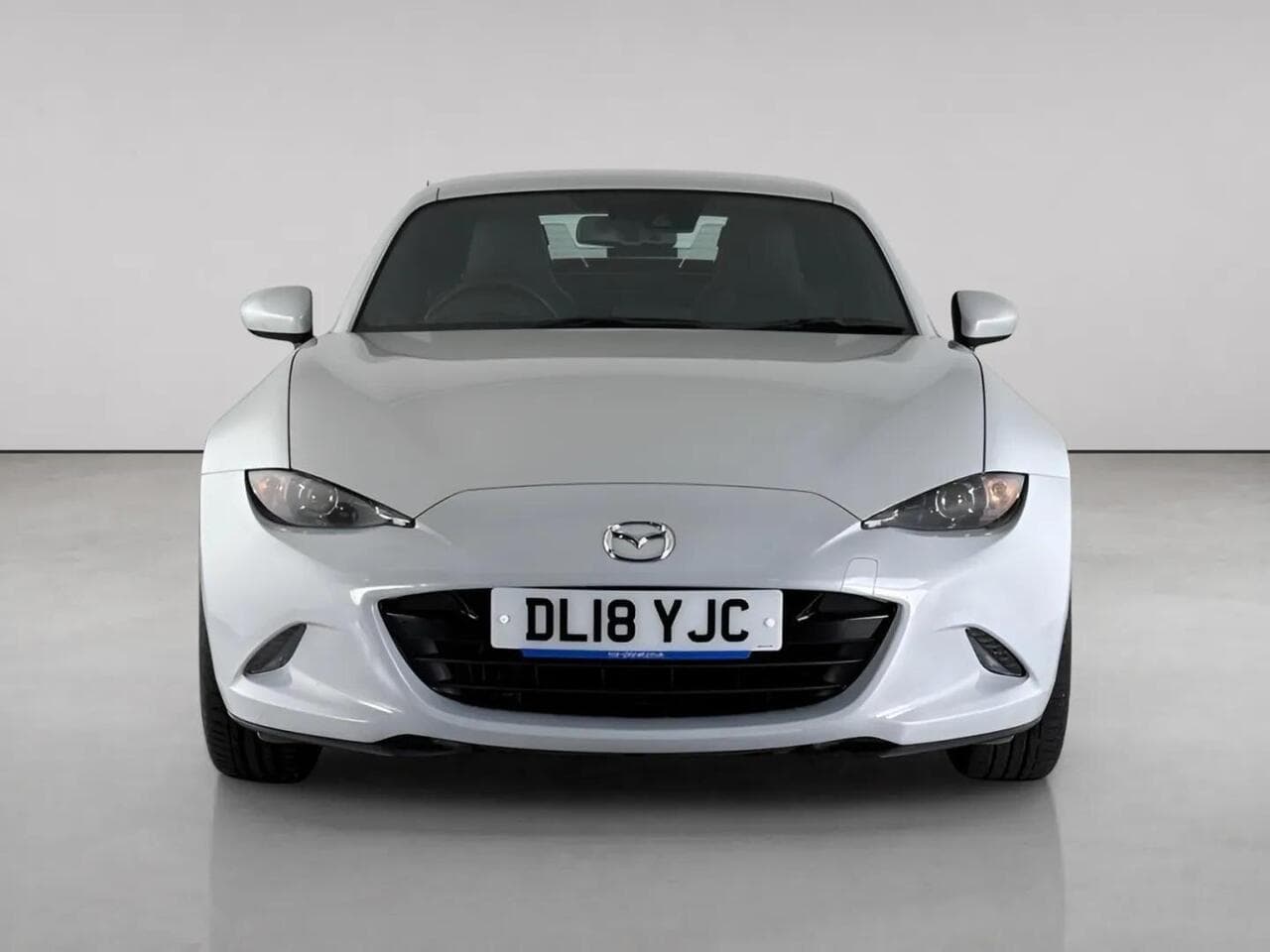 Mazda MX-5 RF thumbnail Front