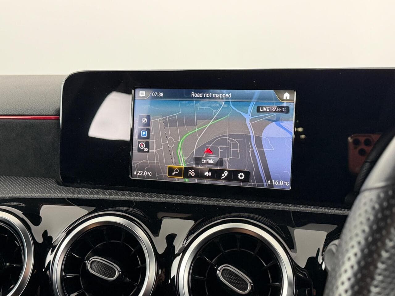 Mercedes-Benz A Class thumbnail Infotainment System