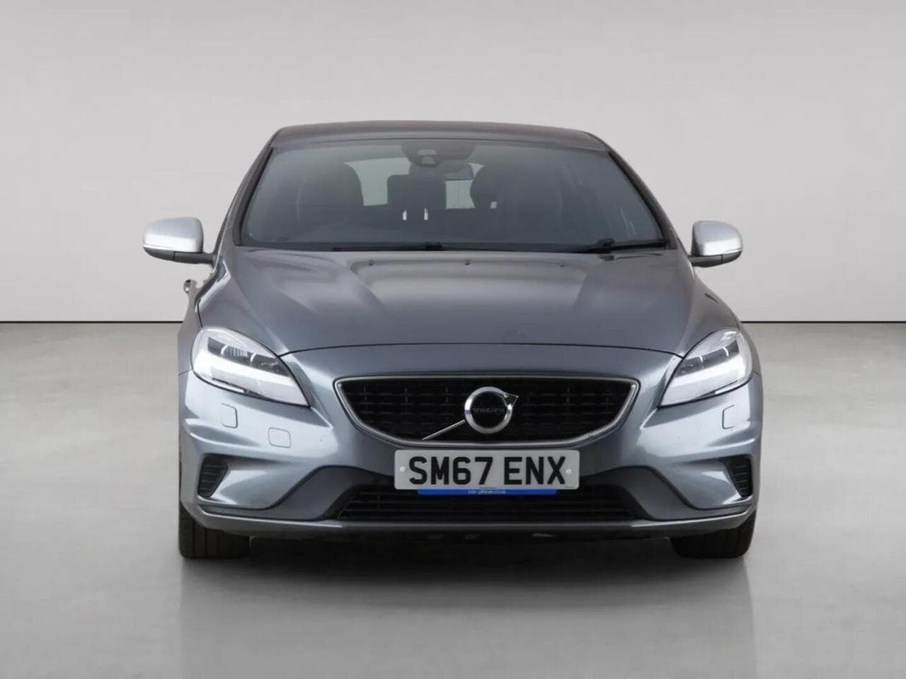 Volvo V40 thumbnail Front
