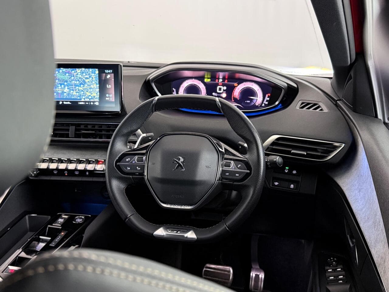 Peugeot 3008 thumbnail Steering Wheel