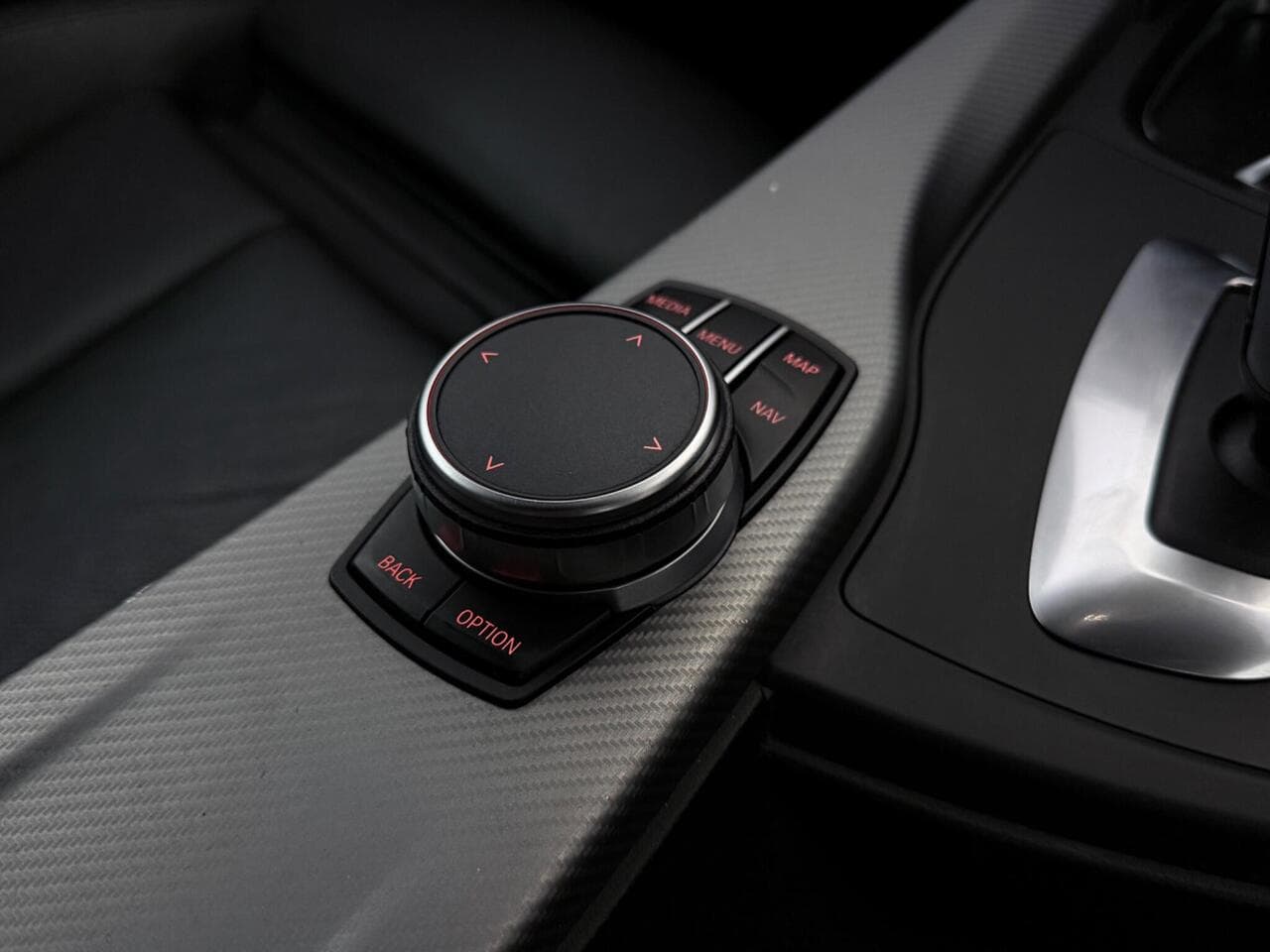 BMW 4 Series thumbnail Misc Controls