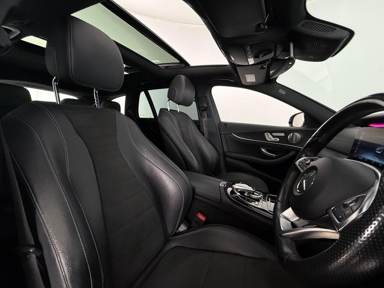 Mercedes-Benz E Class thumbnail Seat Driver