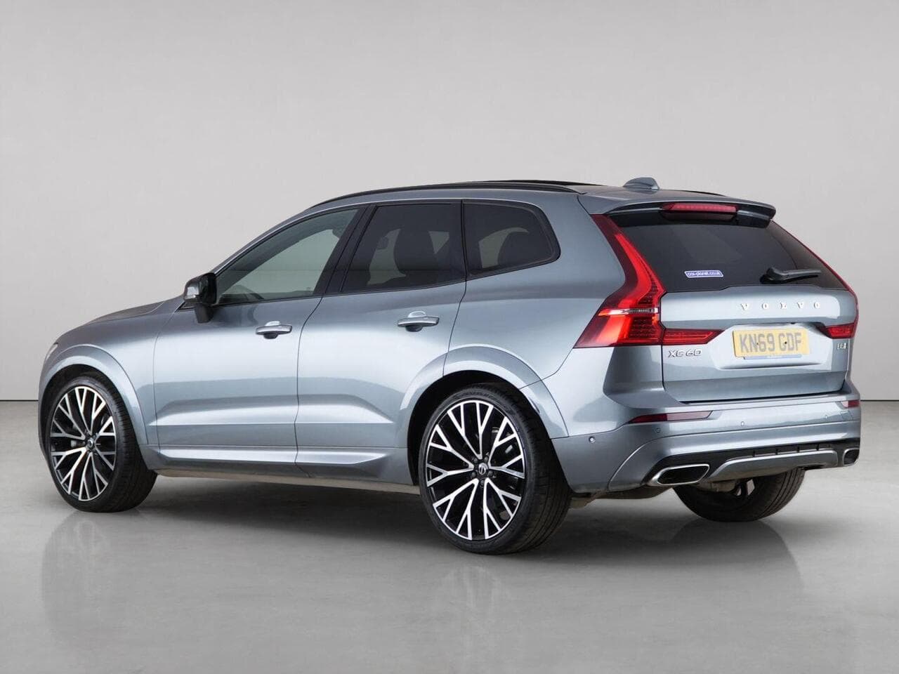 Volvo XC60 thumbnail Rear Left