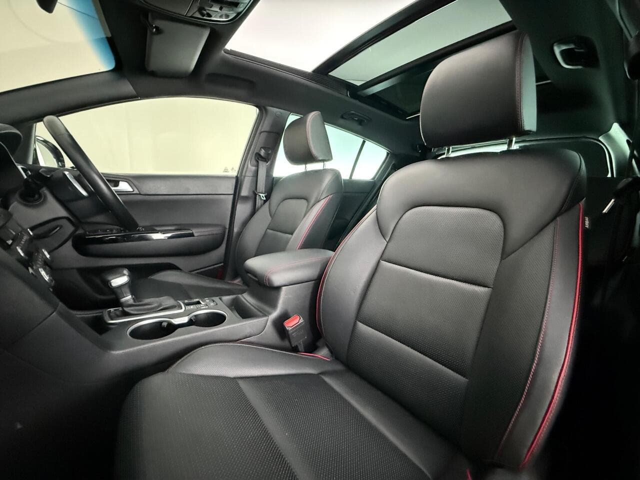 Kia Sportage thumbnail Seat Front Passenger